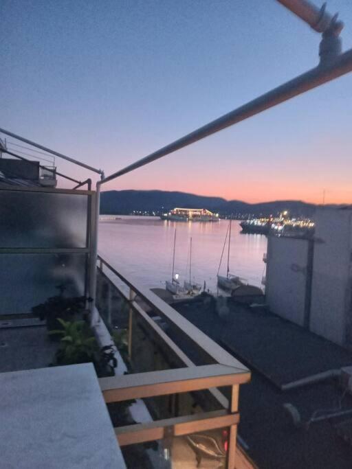 ヴォロスCozy Seaside Penthouse With Sea & Mountain View.アパートメント エクステリア 写真
